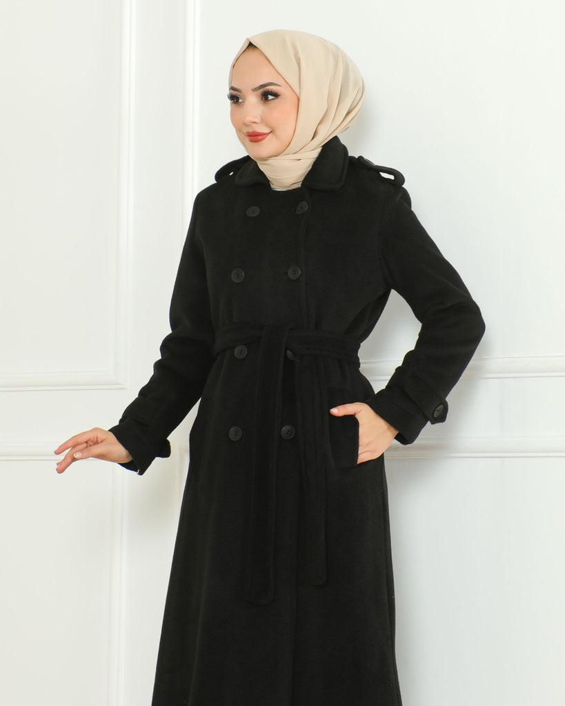 Classic Buttoned Wool Coat