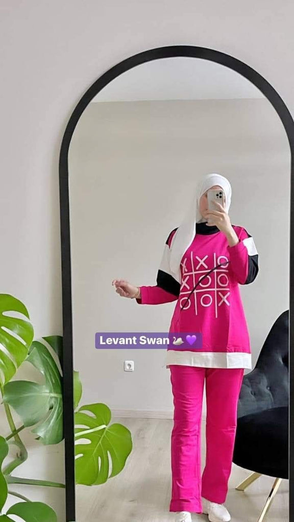 Pink & Black Tic-Tac-Toe Modest Tracksuit Set – 2 Pieces