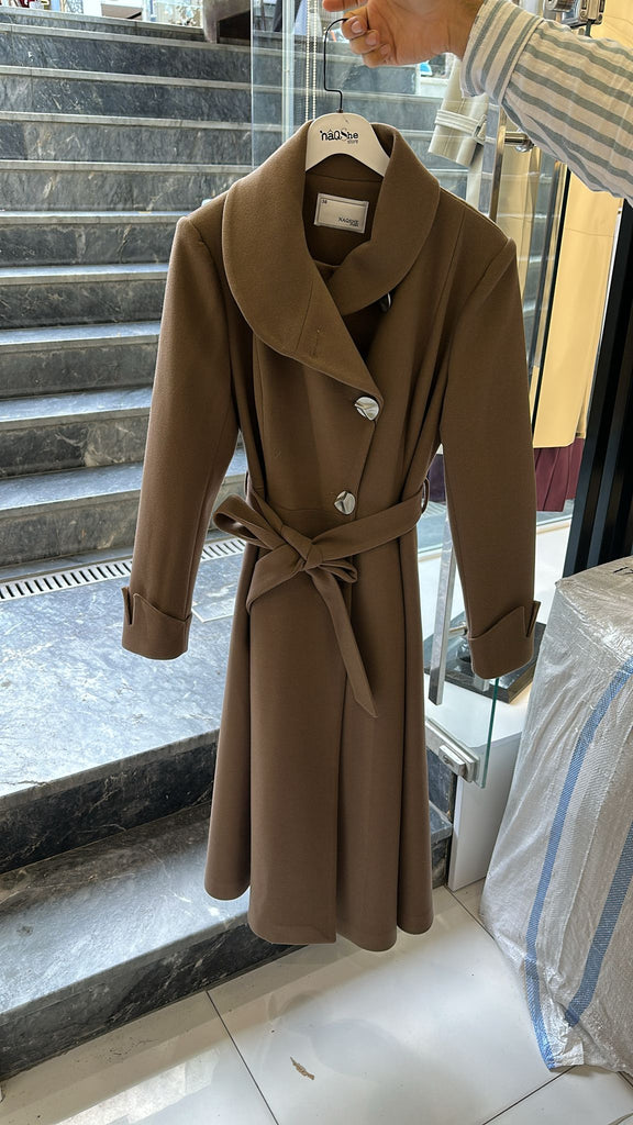 Women’s Elegant Long Coat with Belt