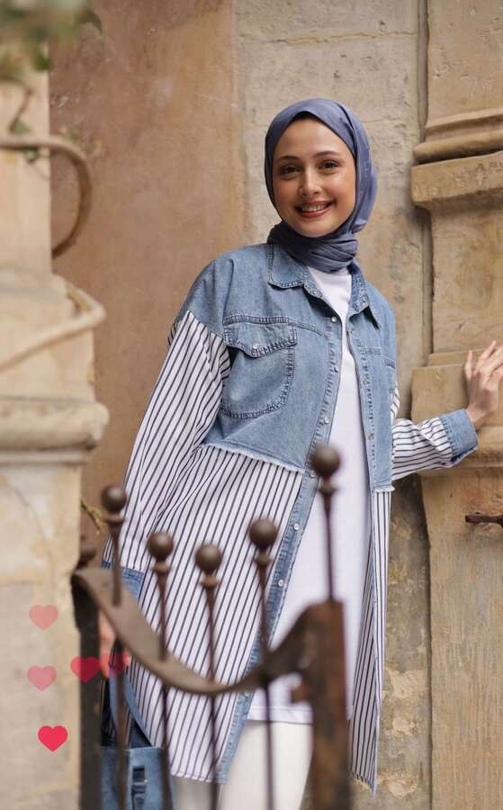 Chic Denim-Striped Poplin Tunic