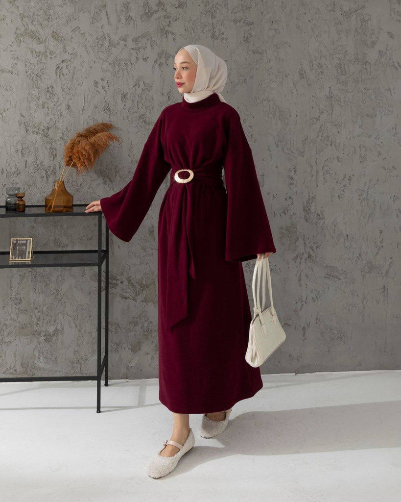Women’s  Maxi Dress with Wide Sleeves & Belt