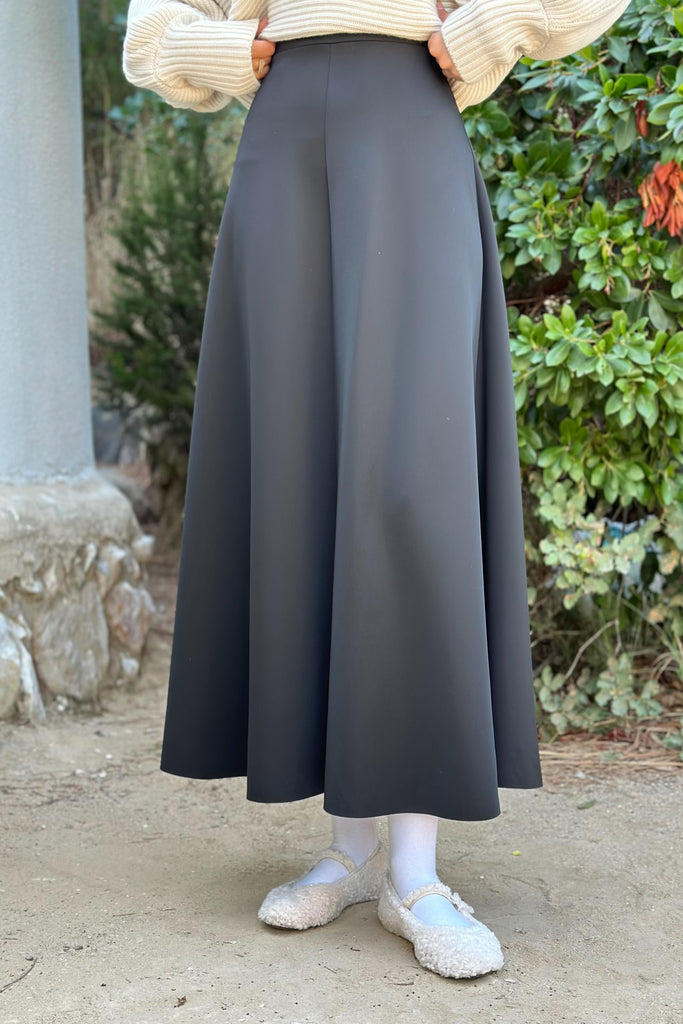 Elegant Flared Scuba Maxi Skirt